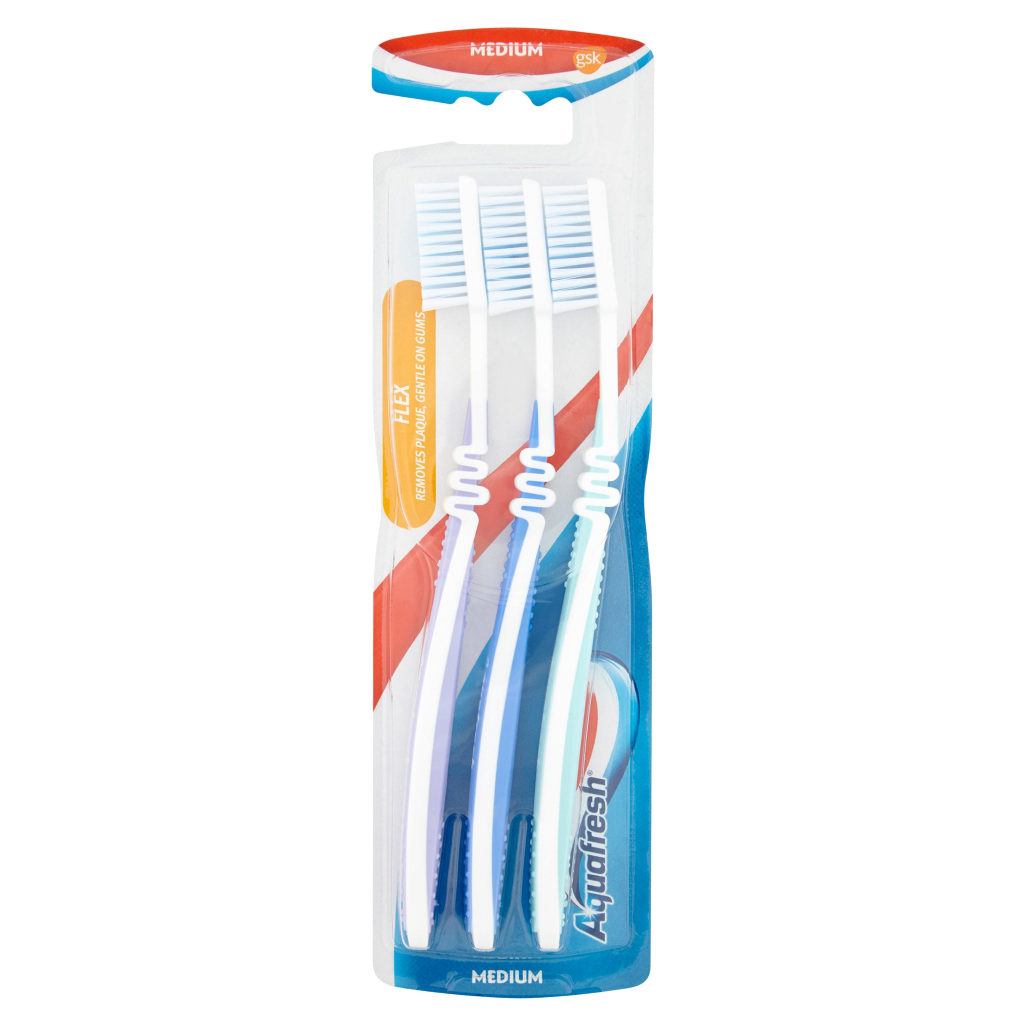 T1300 Aquafresh Medium Toothbrushes - Pack of 3 (12 Pack)